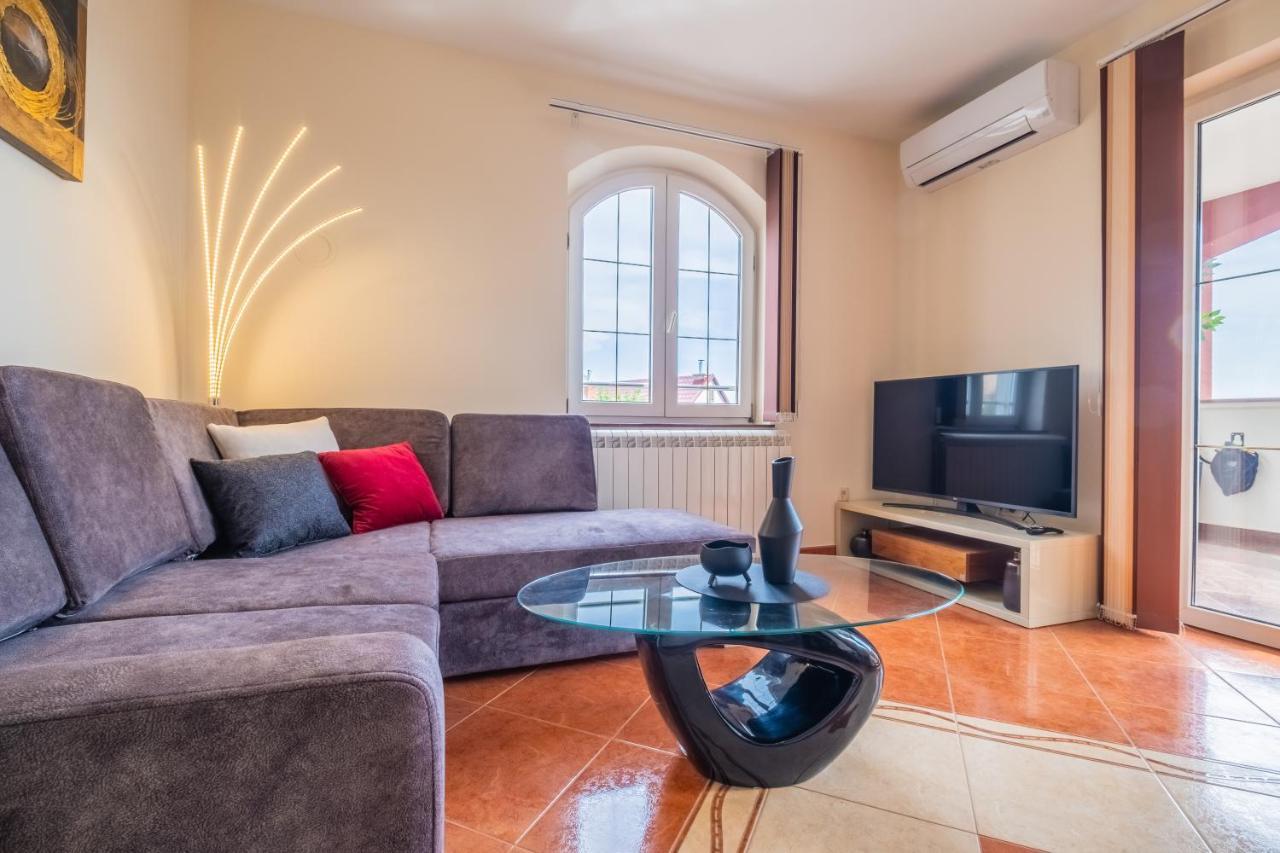 Apartments Laganini Novi Vinodolski Eksteriør bilde